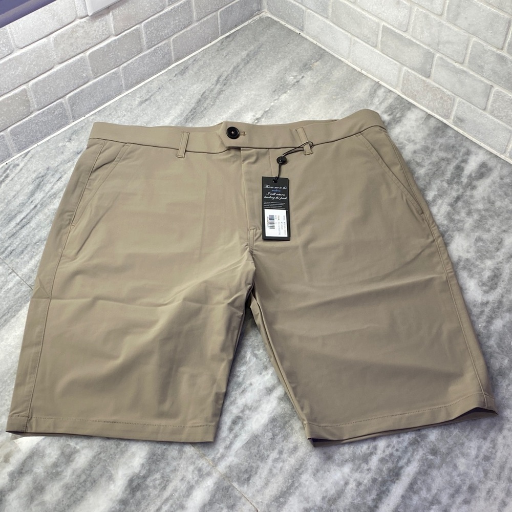 Greyson Men's Khaki Flat Front Montauk Sport Short 8"